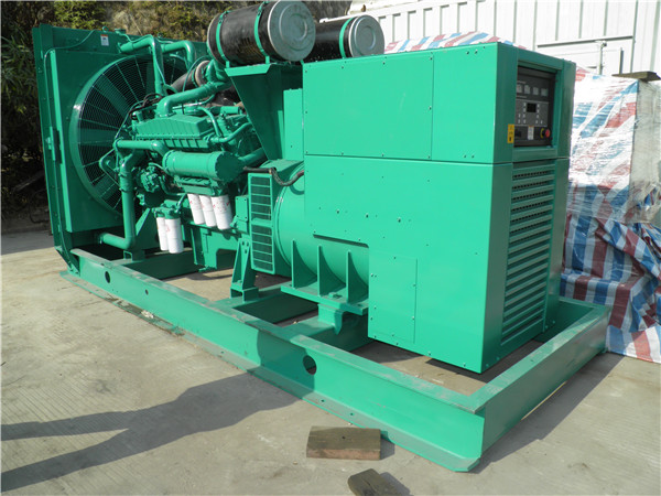 玉屏发电车出租-柴油发电机组在使用的过程中应该做好哪些防护工作