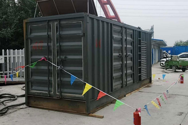 玉屏发电机租赁空气滤清器多久更换一次？